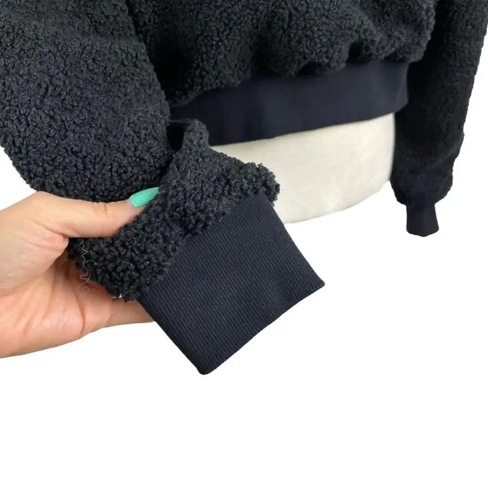Fabletics Pullover Malia Polar Fleece Black Cropped Teddy Pullover Sweater Large